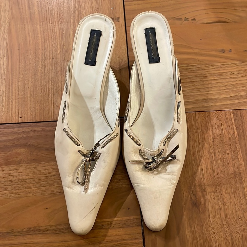 Adolfo Dominguez Leather Mules